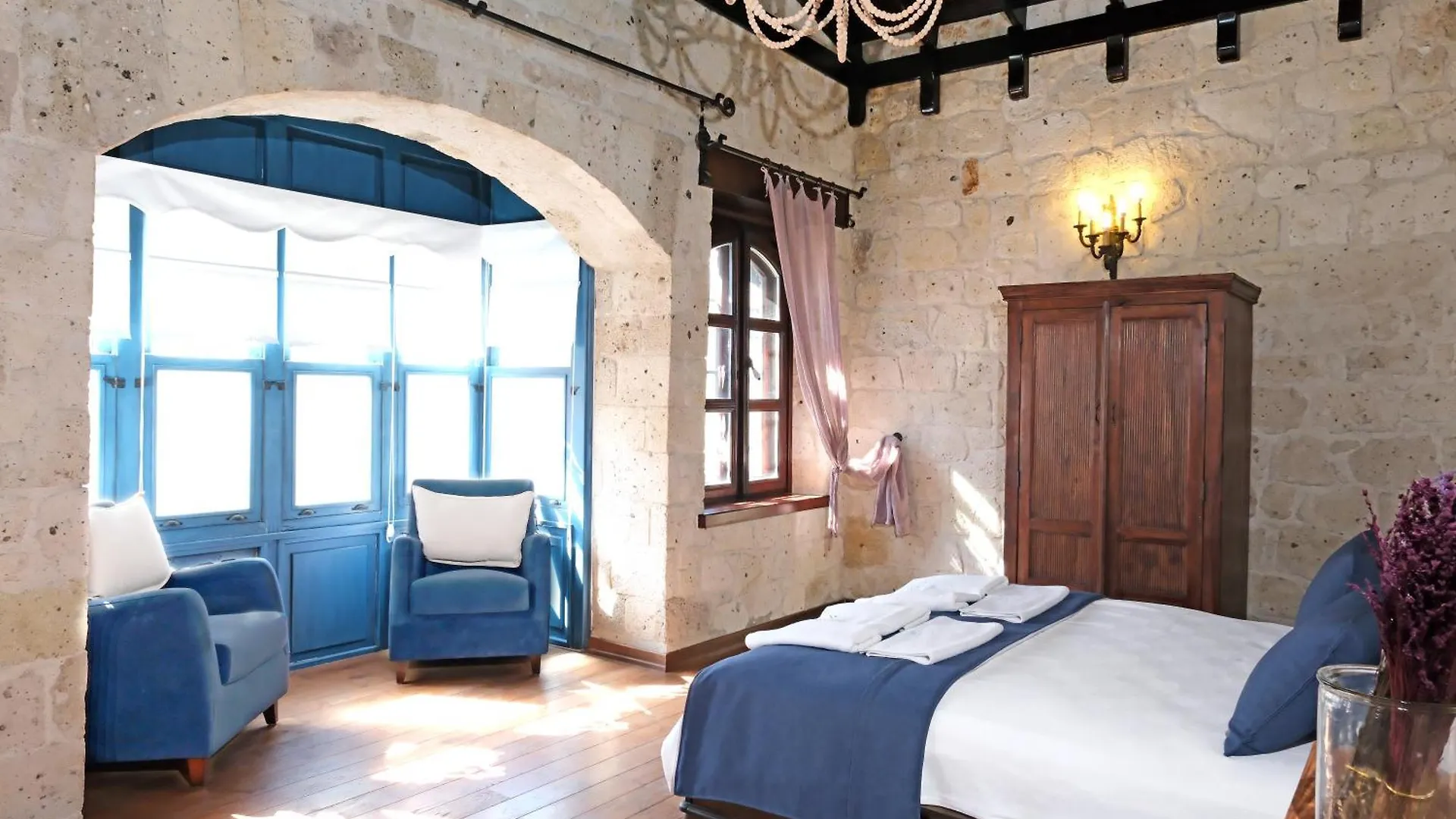 Çeşme Mai Alacati 0*,  טורקיה